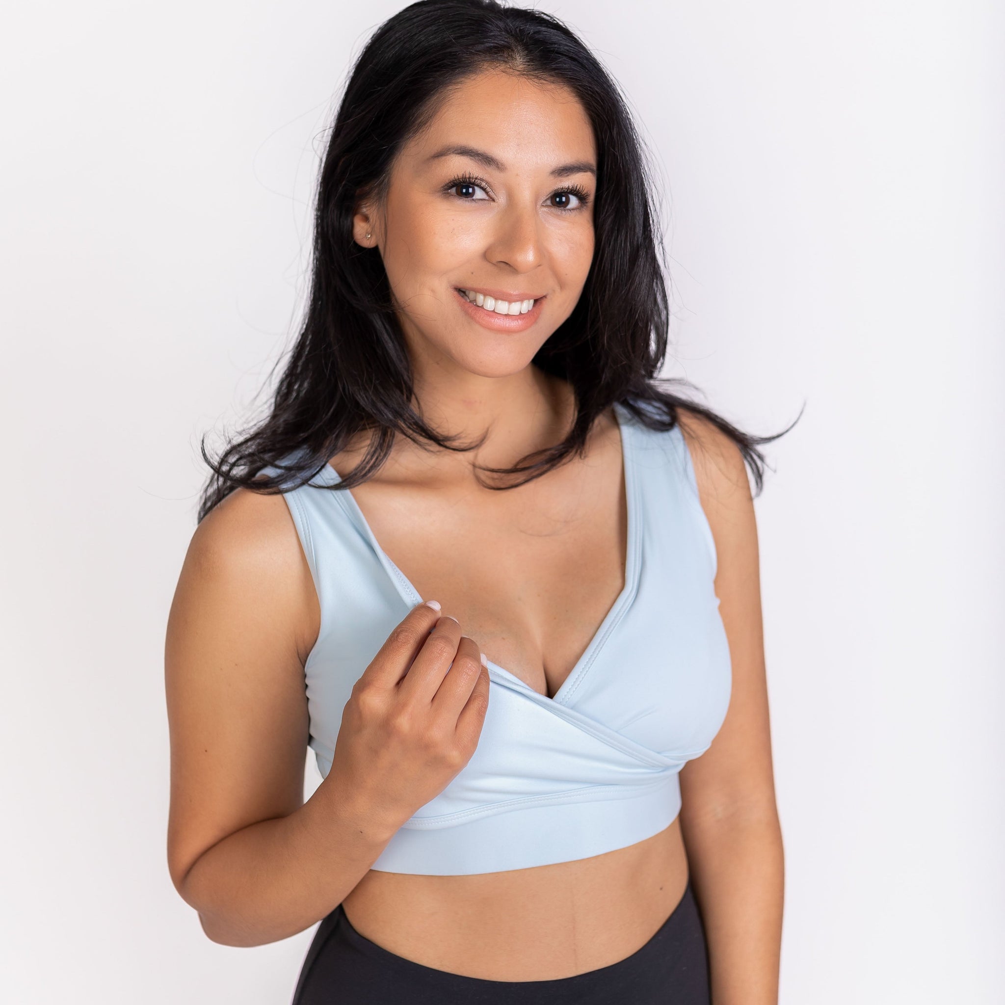 Products We Love: Lilu, Hands-Free Pumping Bra with Built-In