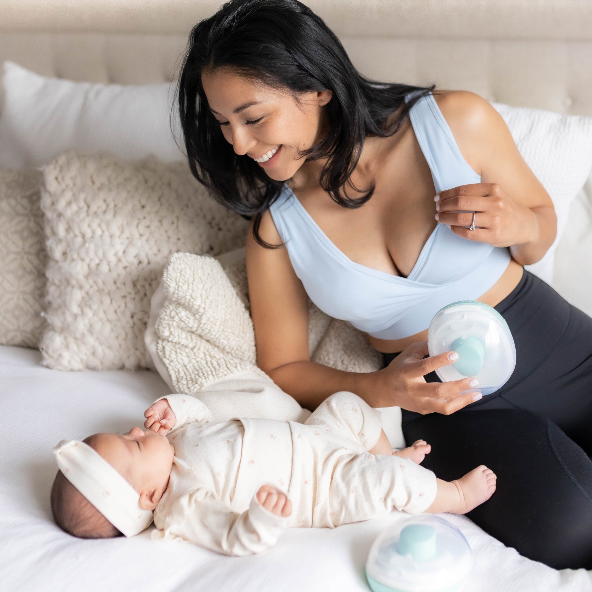LELINTA Hands Free Pumping Bra, Breast Feeding Womens Maternity