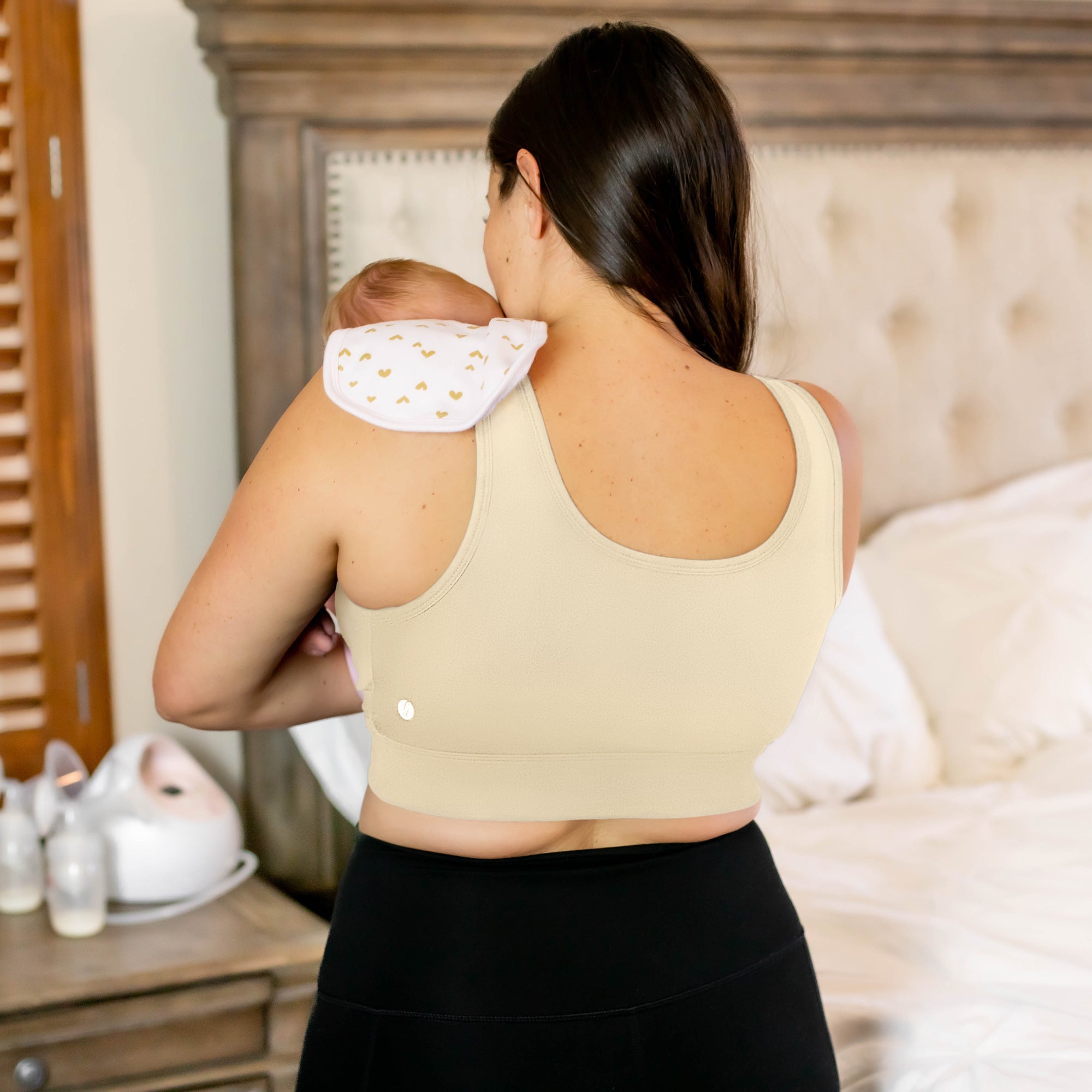 Larken maternity/nursing and pumping bra size medium NWT  Pumping bras,  Hands free pumping bra, Maternity nursing